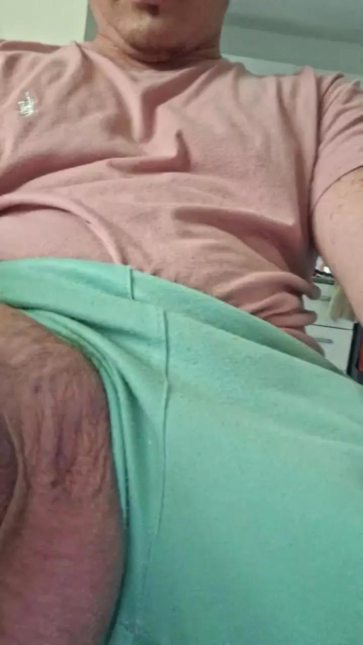 smal6 on Cam4 