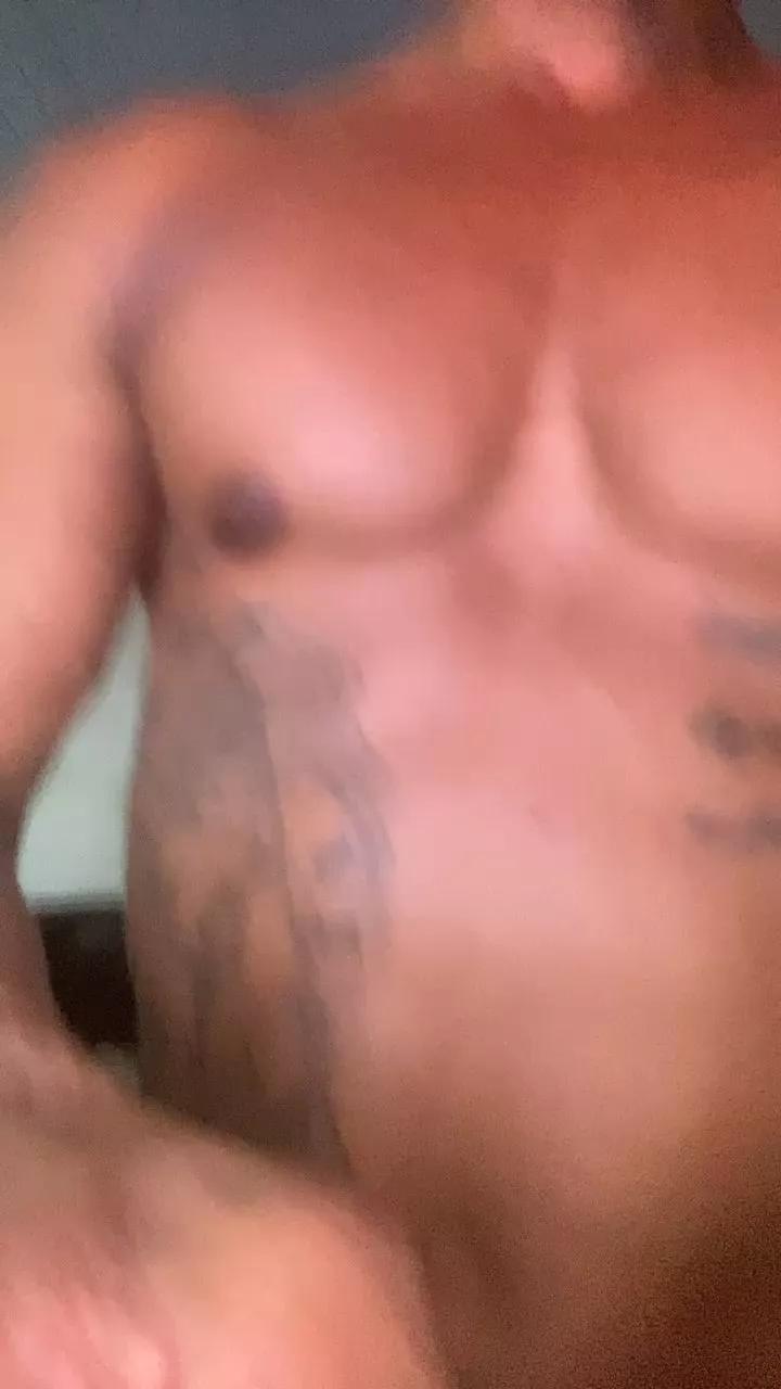 Soaresluucas29 on Cam4 
