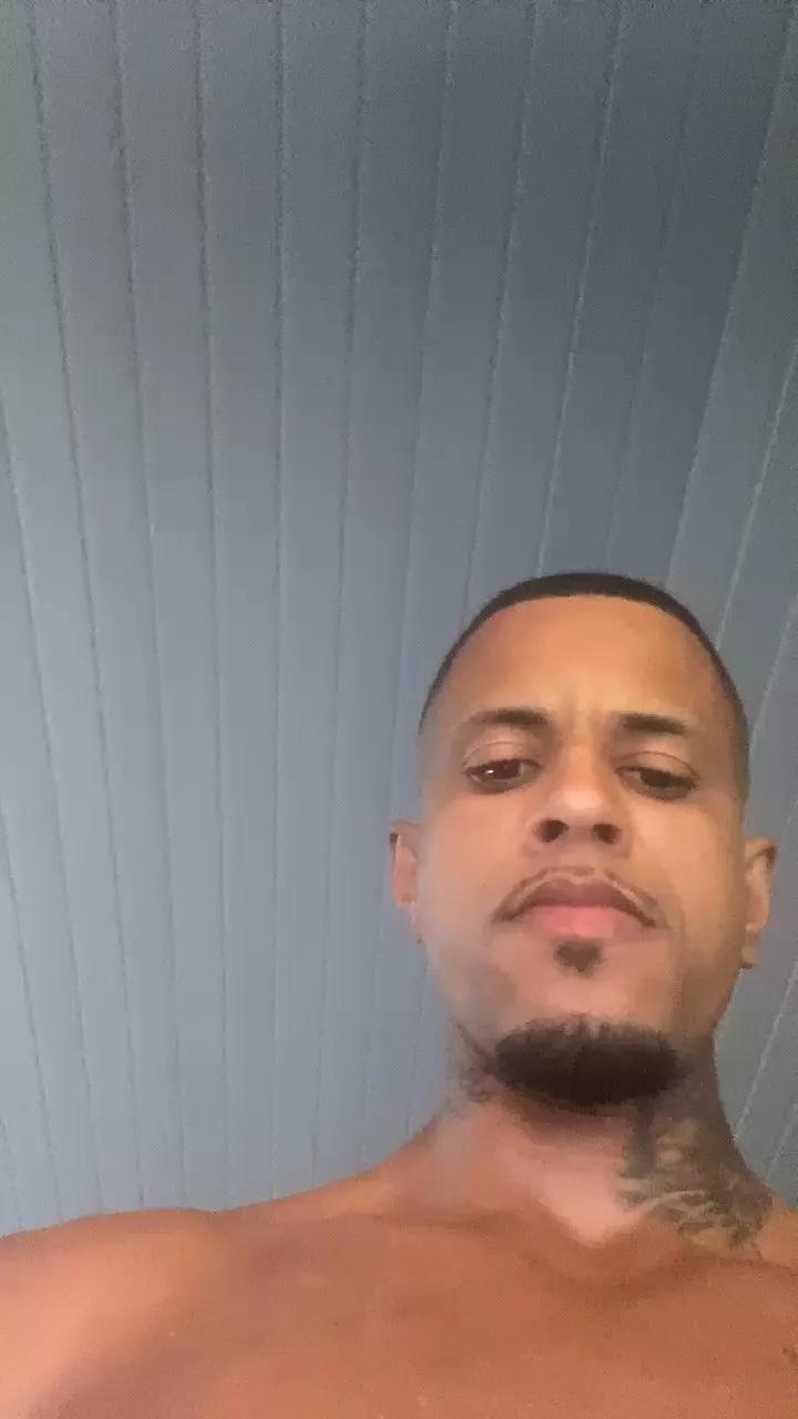 Soaresluucas29 on Cam4 