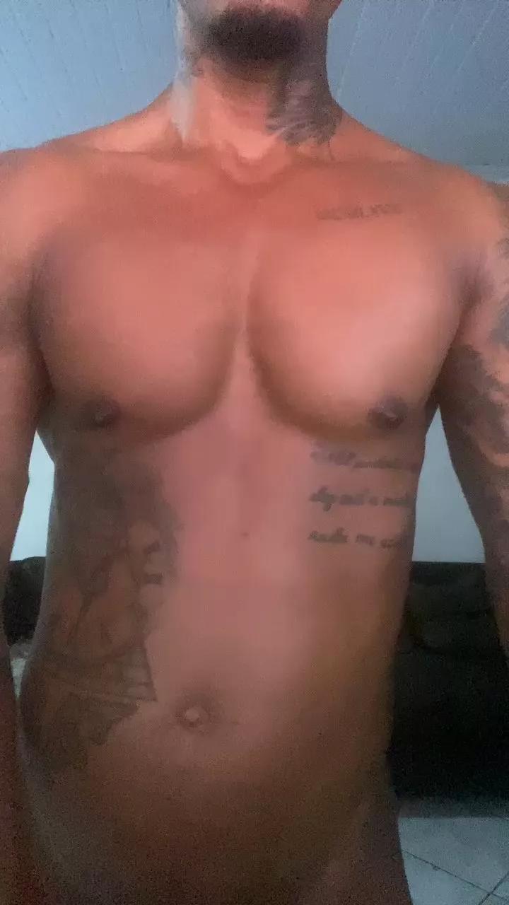 Soaresluucas29 on Cam4 