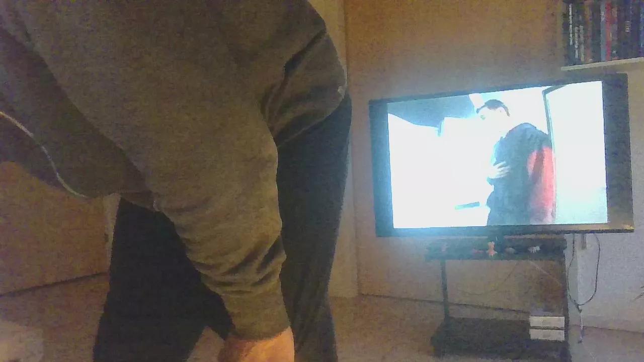 Sturtlem on Cam4 