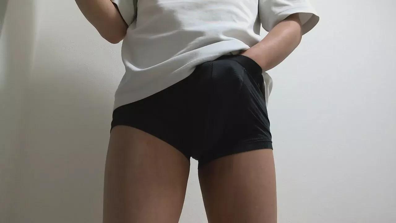 taro32 on Cam4 
