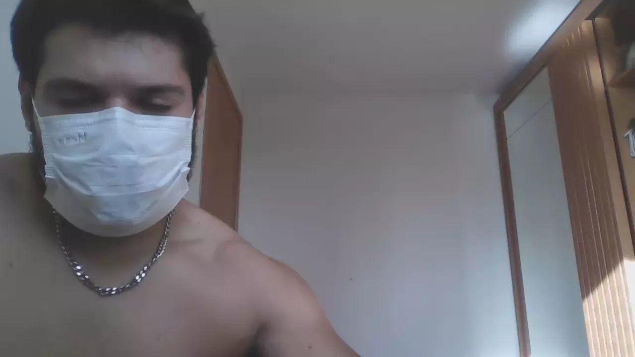 Offline tatuadobranco on Cam4