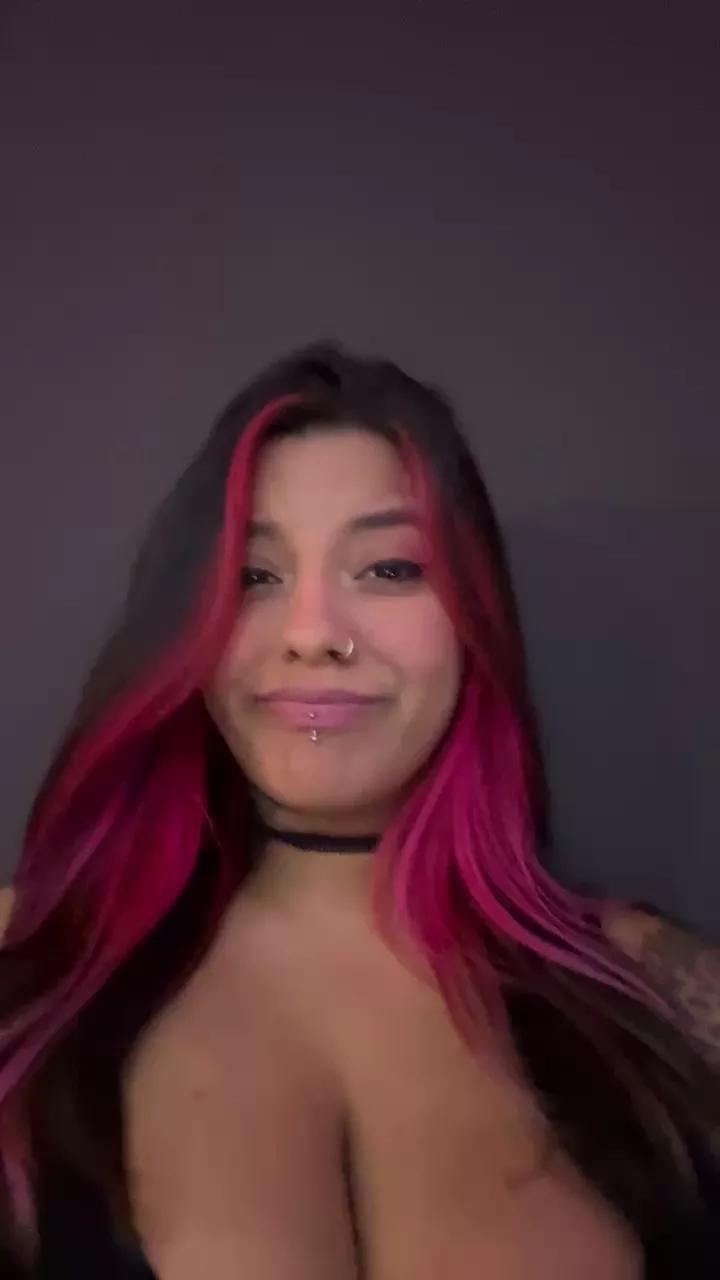 technob1tch on Cam4 