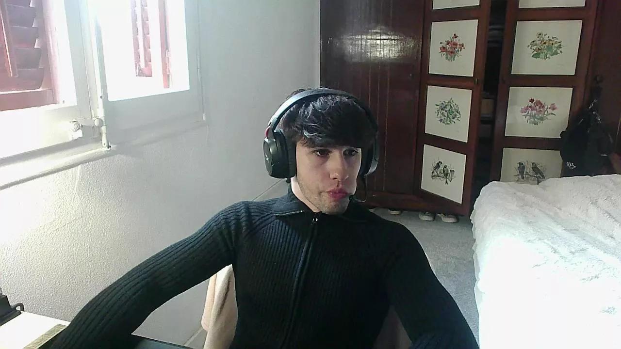 thebulgueboyy on Cam4 