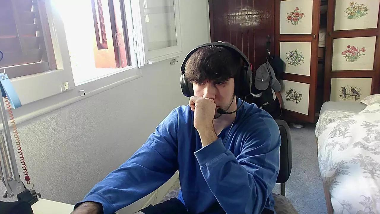 thebulgueboyy on Cam4 