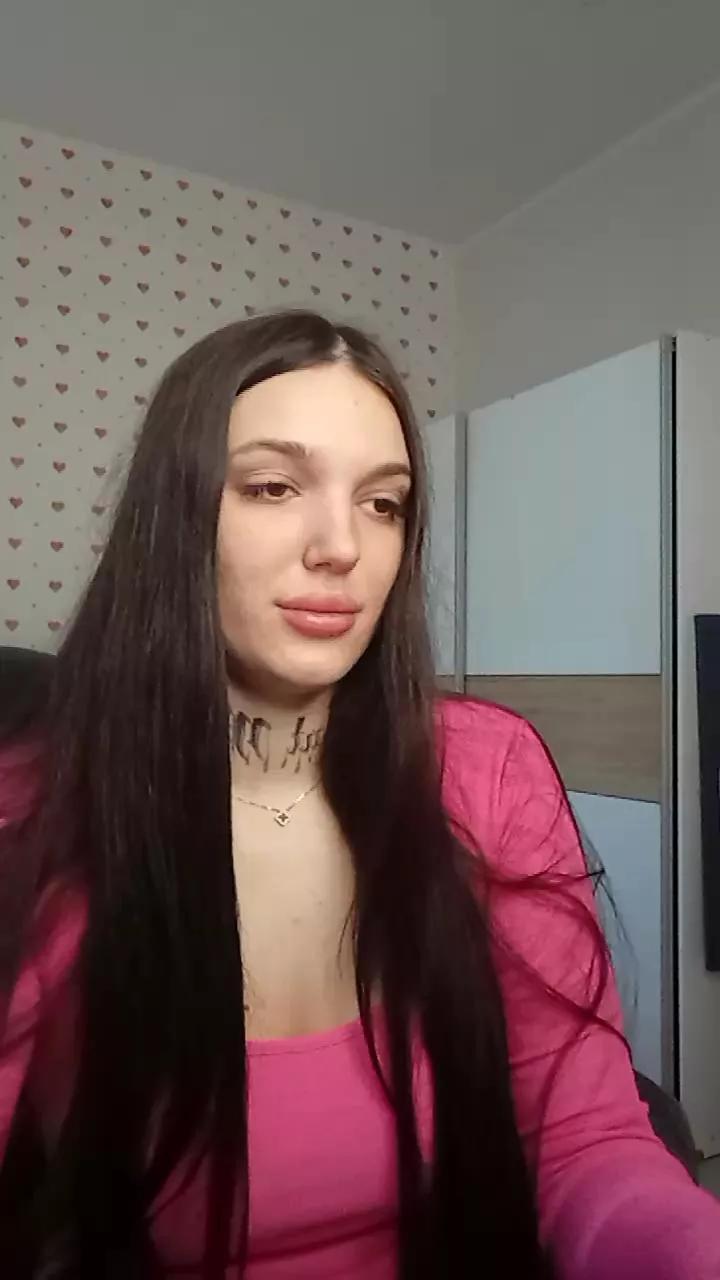 Tiffanyy_Rey on Cam4 