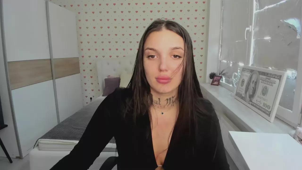 Tiffanyy_Rey on Cam4 