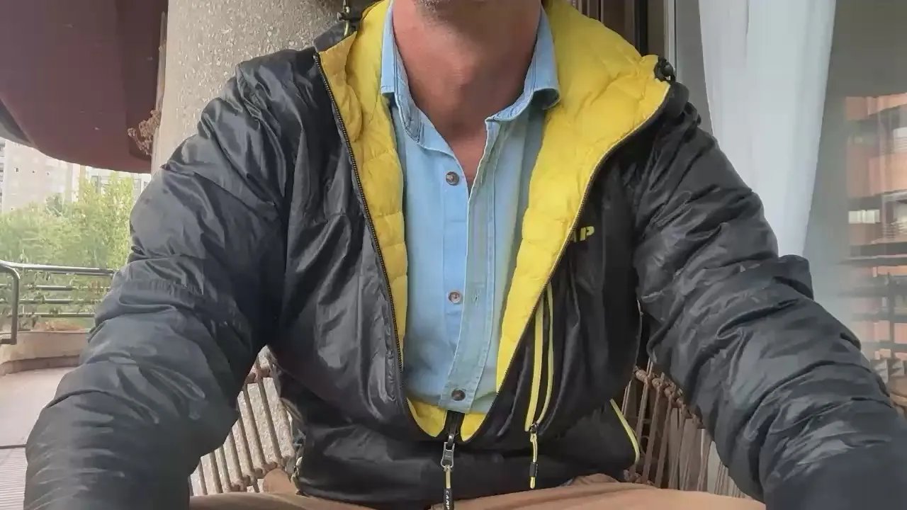 Offline tiomadridhot on Cam4