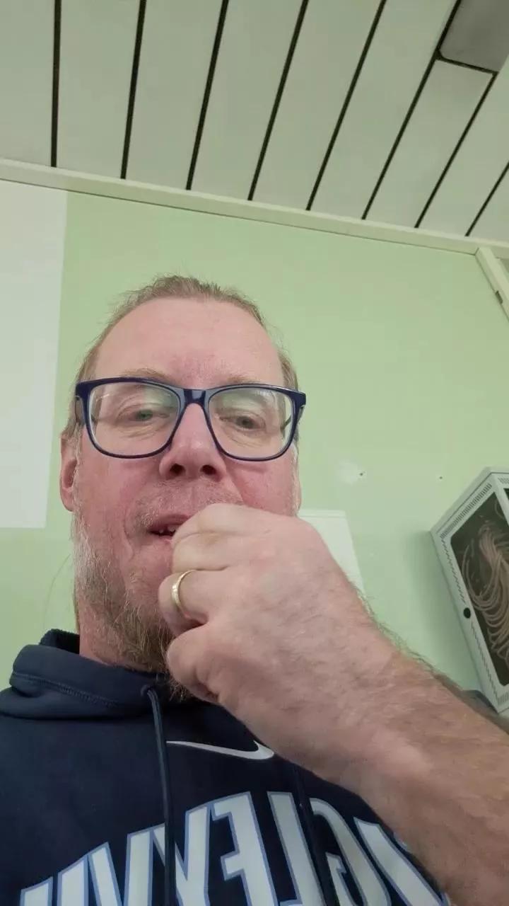 toebsexxx on Cam4 
