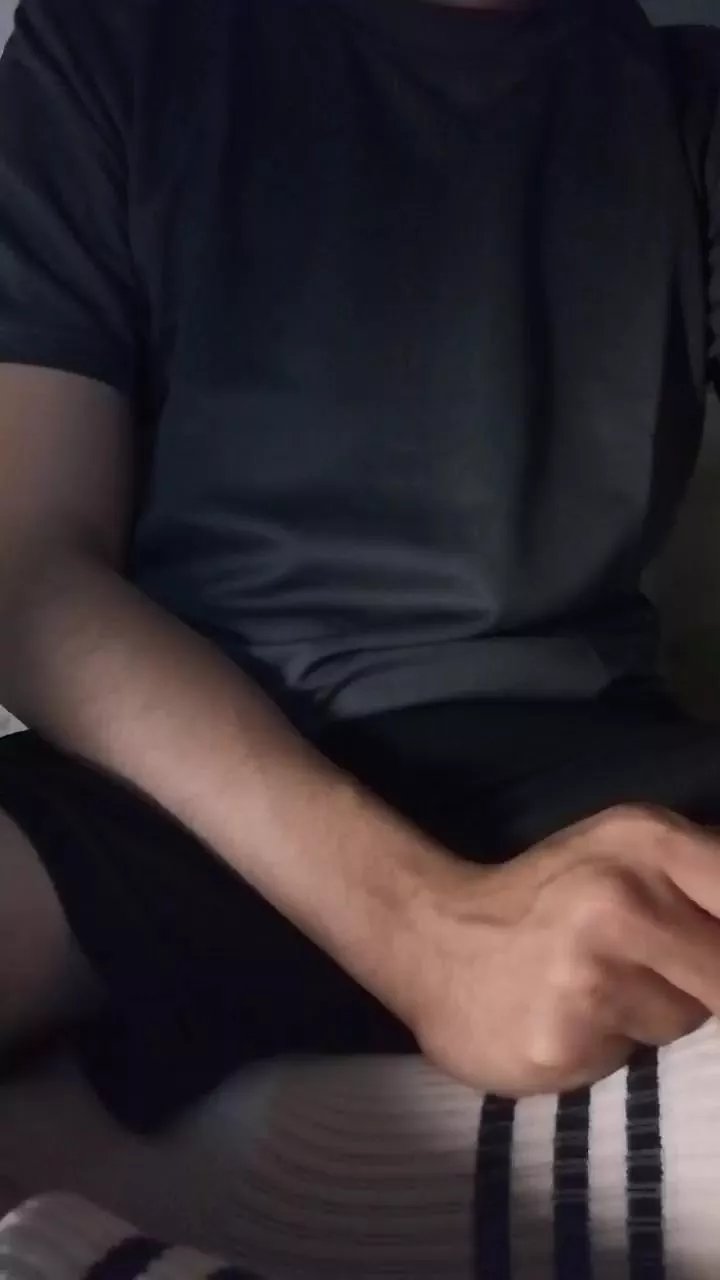 Offline tom19960405 on Cam4