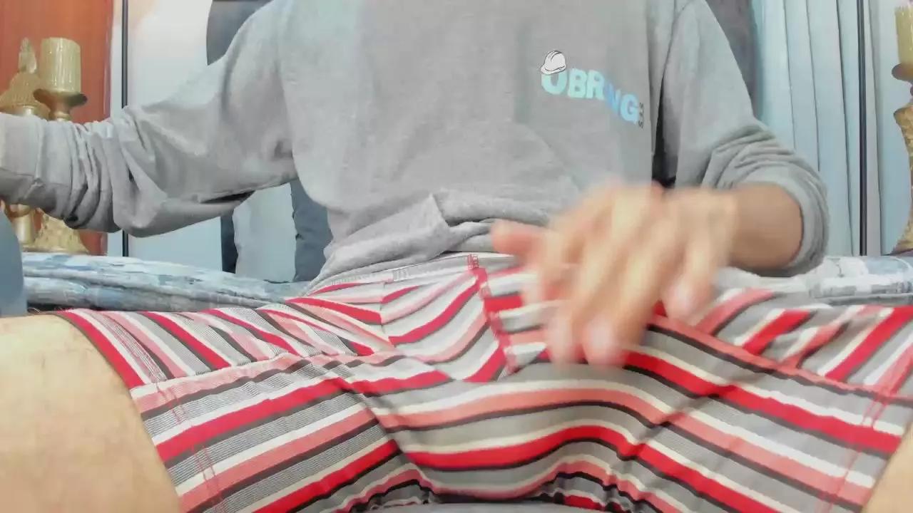 TomyBigcock_ on Cam4 