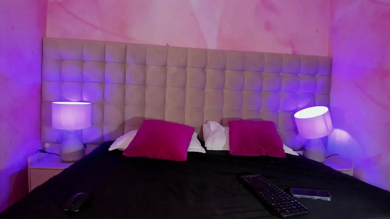 ValenHill on Cam4 