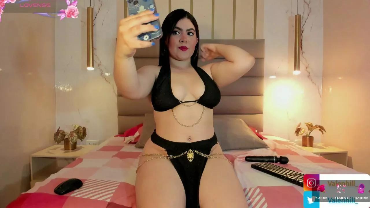 ValenHill on Cam4 