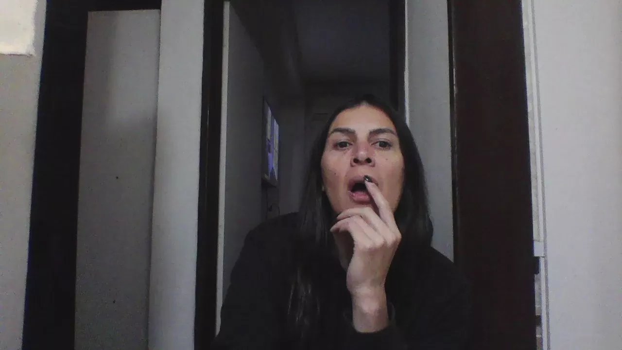 Offline Venussshot on Cam4