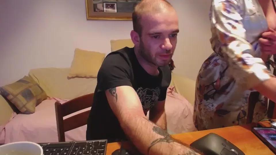 viola_viola on Cam4 