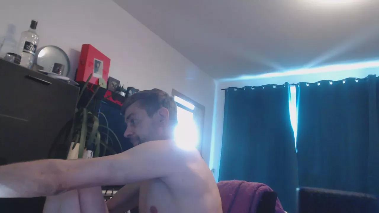 Widersacha on Cam4 