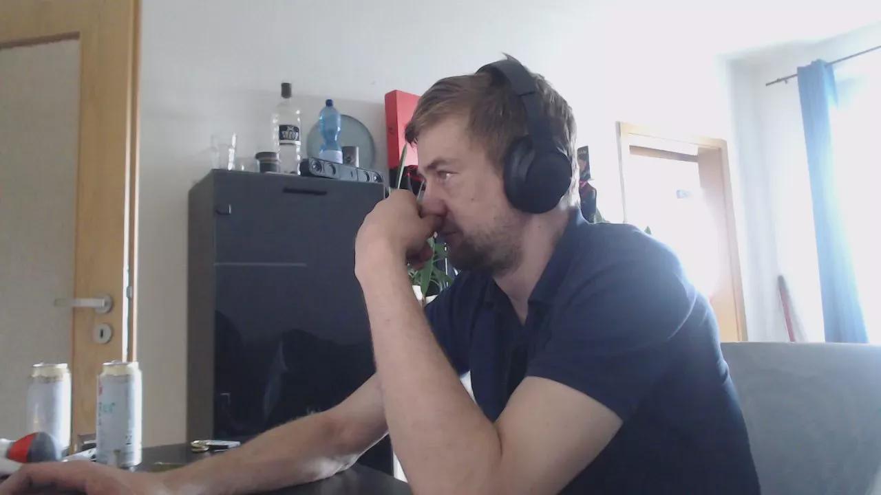 Widersacha on Cam4 
