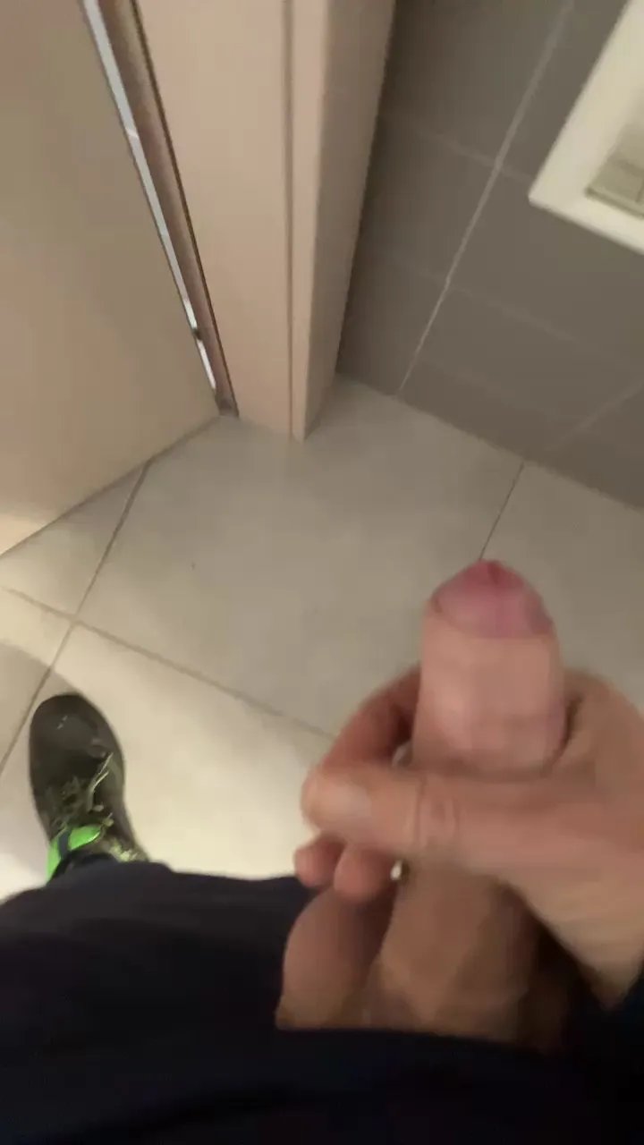 Offline Wildm3 on Cam4