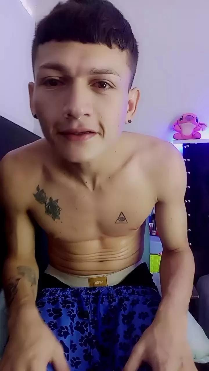 Wilhotxxx on Cam4 