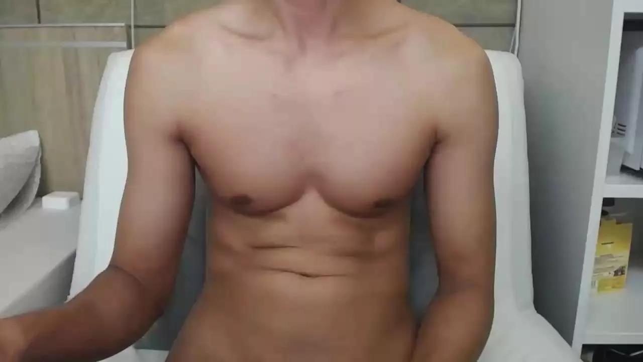 wyan0 on Cam4 