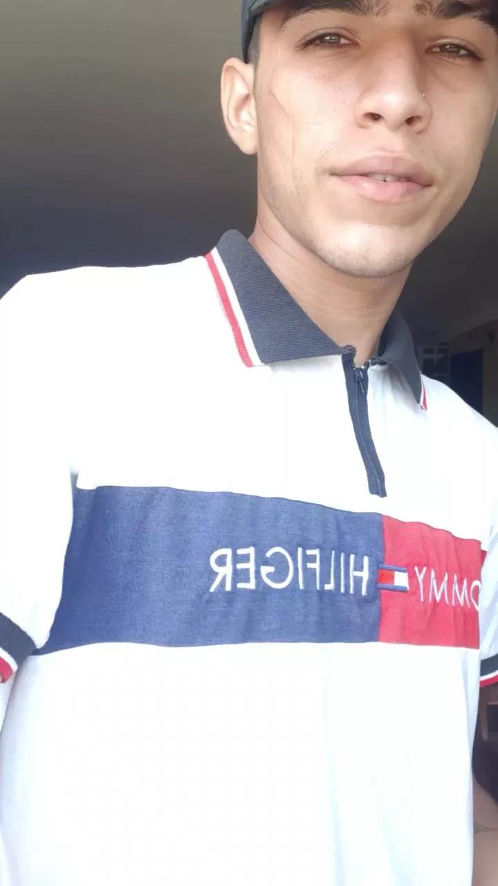 your_latin_cock on Cam4 