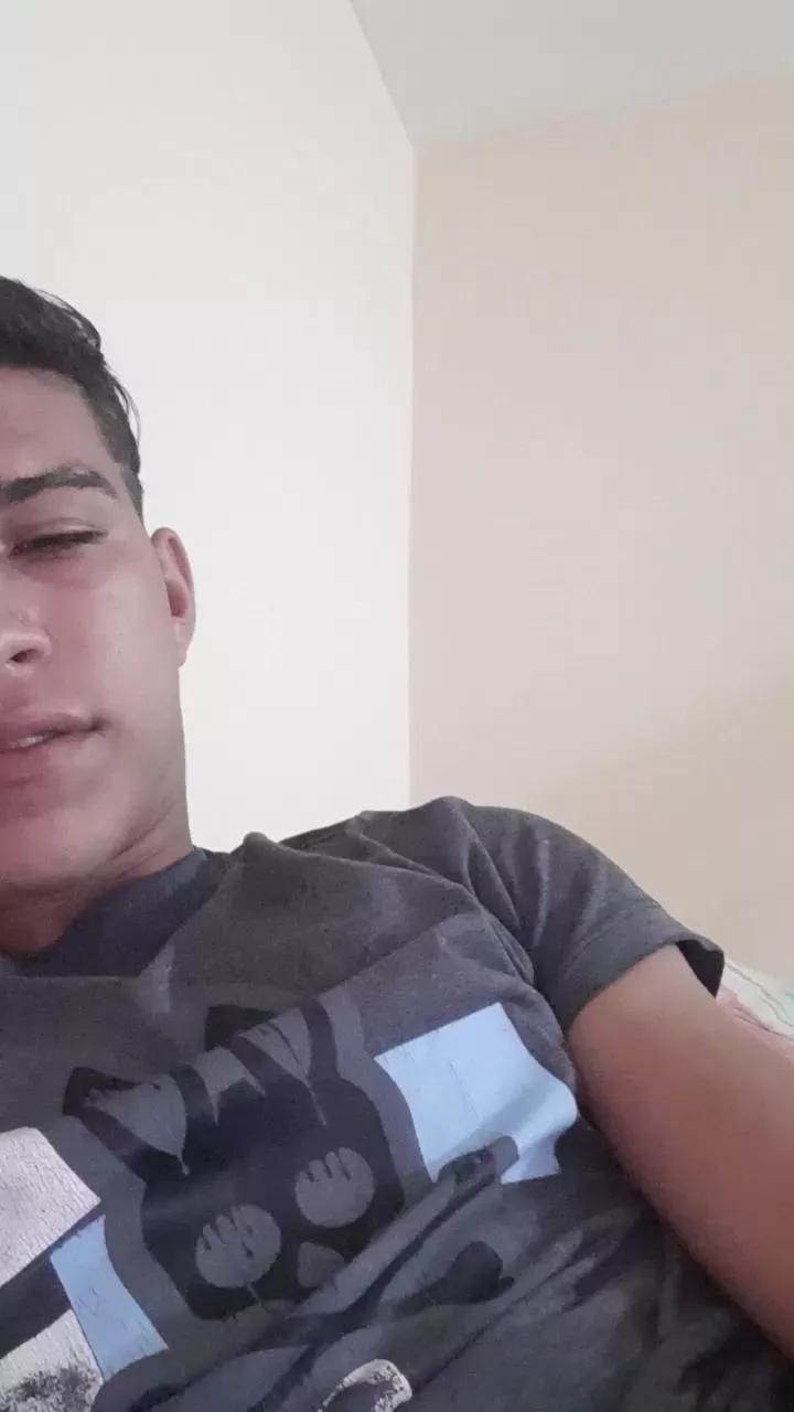 your_latin_cock on Cam4 