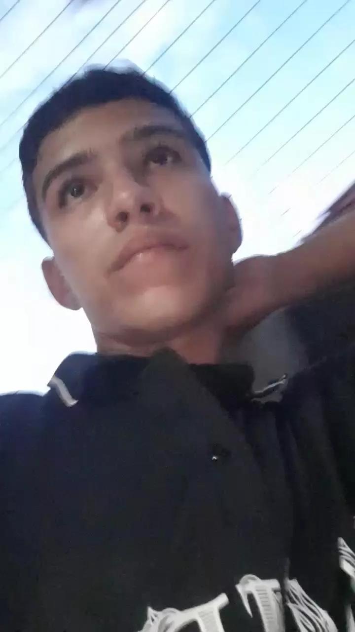 your_latin_cock on Cam4 
