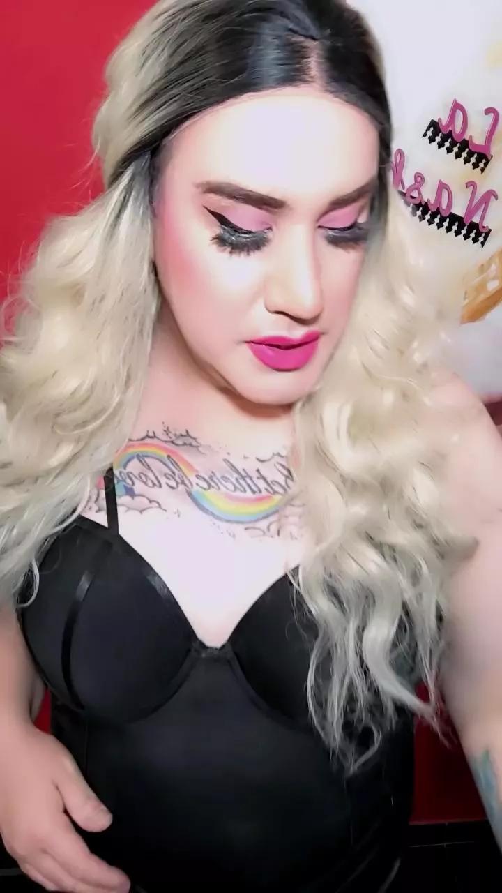 zahiraCross on Cam4 