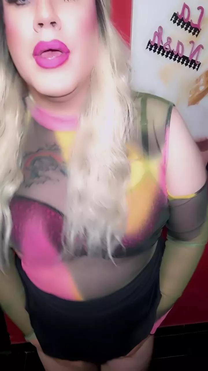 zahiraCross on Cam4 
