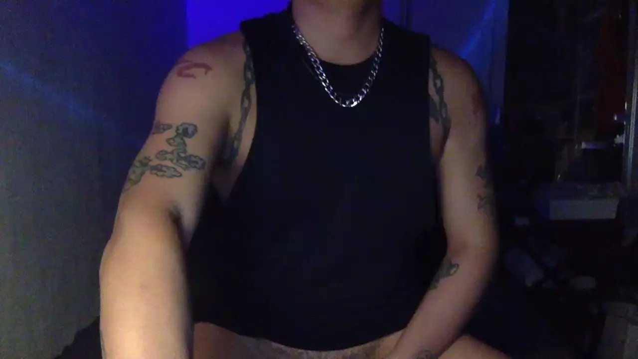 Offline zhishanist4 on Cam4