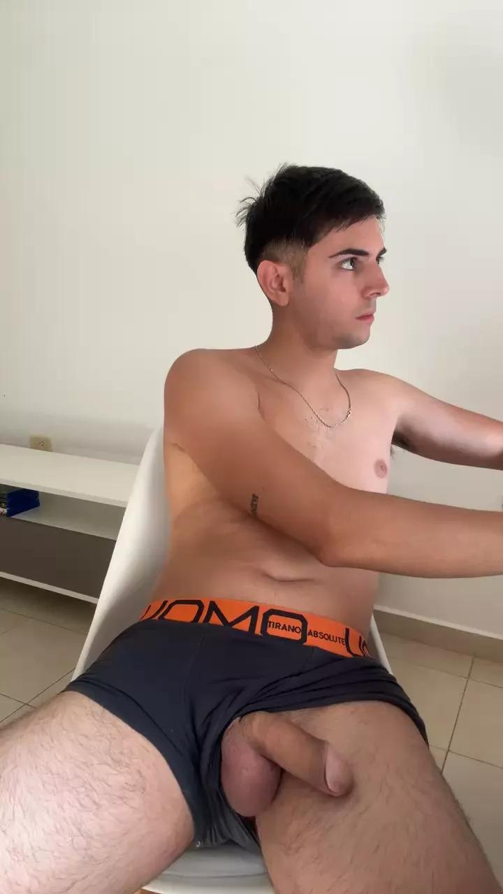 Zonaoeste4 on Cam4 