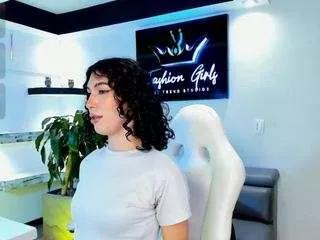 allicemackenzie on CamSoda 