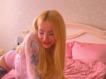 Freechat _bunnydollstella_ on Chaturbate