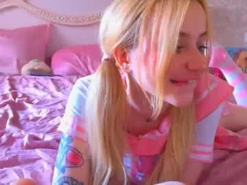 Freechat _bunnydollstella_ on Chaturbate