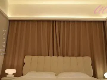 _lillilly_ from Chaturbate