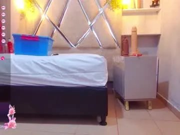 Freechat alejandra_martinss on Chaturbate