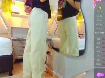 Freechat alejandra_martinss on Chaturbate