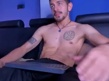 Freechat alejandrostorm on Chaturbate