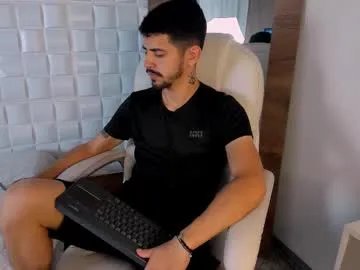 Freechat alejandrostorm on Chaturbate