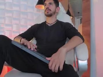 Freechat alejandrostorm on Chaturbate