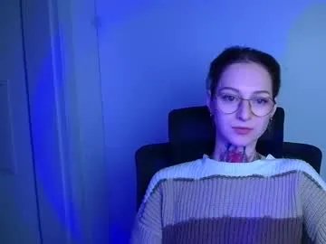 alexa_kittie — GOAL: Welcome CB [832 tokens remaining] Welcome to my room! #skinny #teen #young #shy #new
