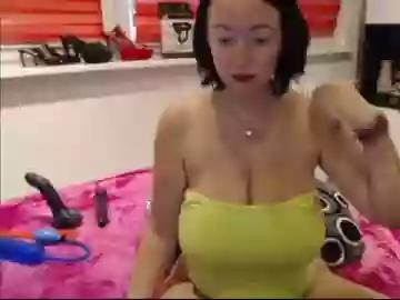 alexie33 on Chaturbate 