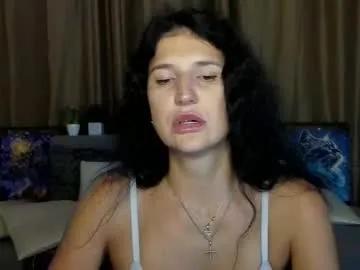 alianna_solo_kiss on Chaturbate 