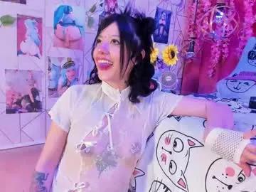 Freechat alicebenett_ on Chaturbate