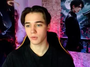 Discover hot model Alphadevil11 alphadevil11 from Chaturbate