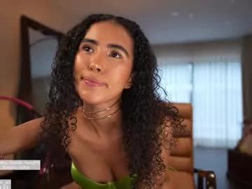 Freechat amnie_ on Chaturbate