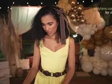 Freechat amnie_ on Chaturbate