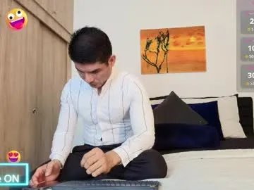 Freechat andrewstelee on Chaturbate