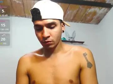 angel_latinboy from Chaturbate